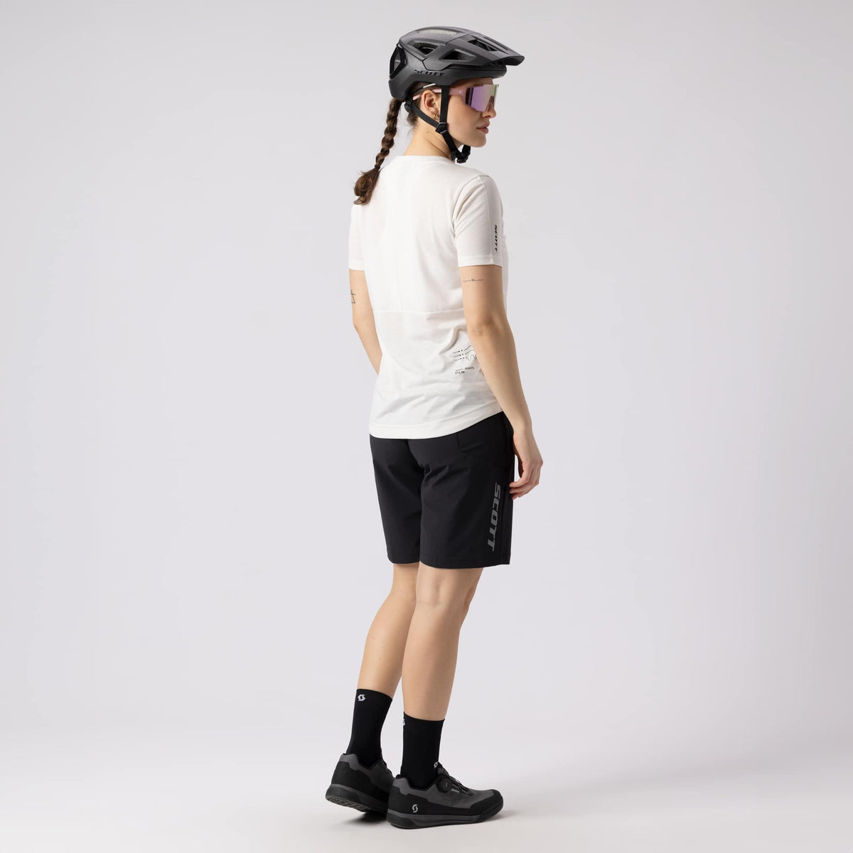 SCOTT Vertic DRI Kurzarmshirt für Damen – Cotton White – Lifestyle 2