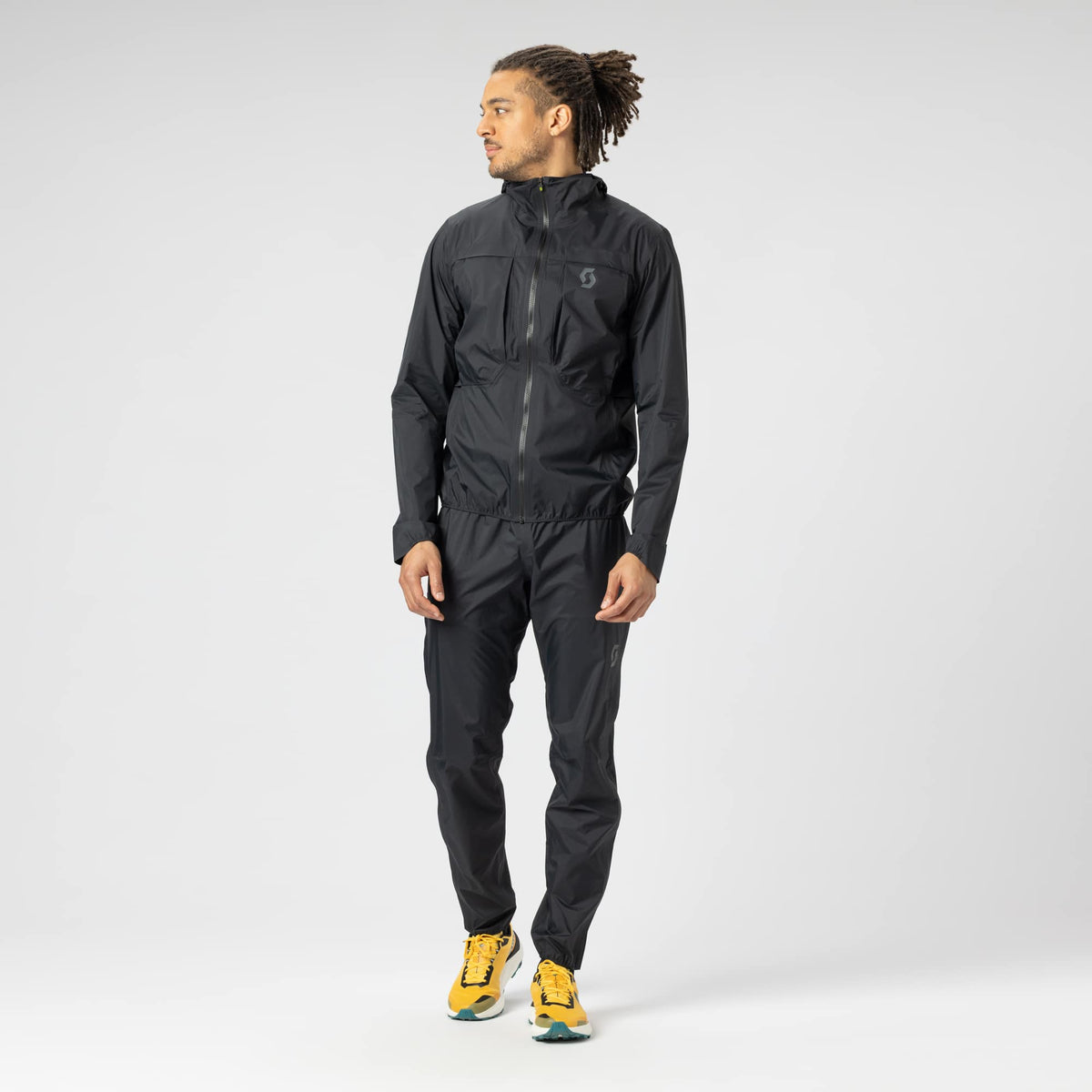 SCOTT Endurance SL Waterproof Laufjacke Herren – Anwendung 1