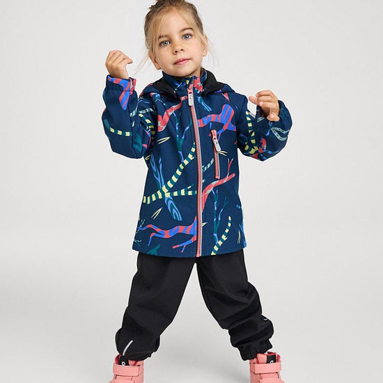 Reima Vantti Softshelljacke Kinder Navy – Studioshot