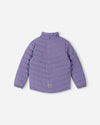 Reima Uumaja leichte Isolationsjacke Kinder Misty Violet – Packshot mit geöffneter Kapuze 3