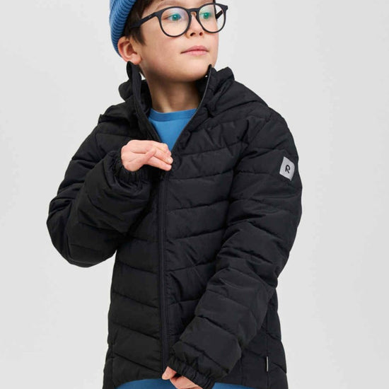 Reima Uumaja leichte Isolationsjacke Kinder Black – Studioshot 1