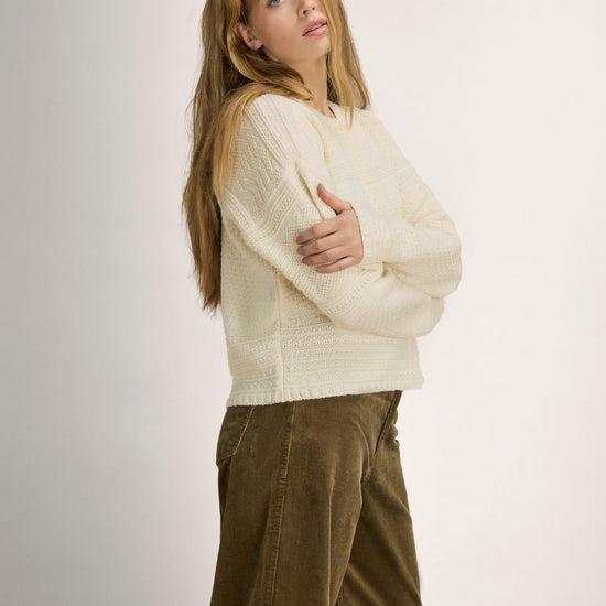Dale Of Norway LUSA Wollstrickjacke Damen Offwhite – Studio Seitenansicht