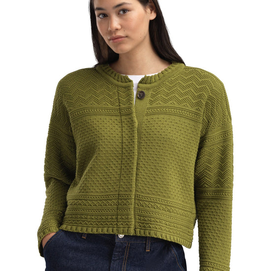 Dale Of Norway LUSA Wollstrickjacke Damen Alum Green – Studio Vorderansicht