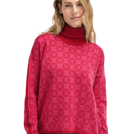 Dale Of Norway FIRDA Merino-Pullover Damen Raspberry - Allium – Studio vorne