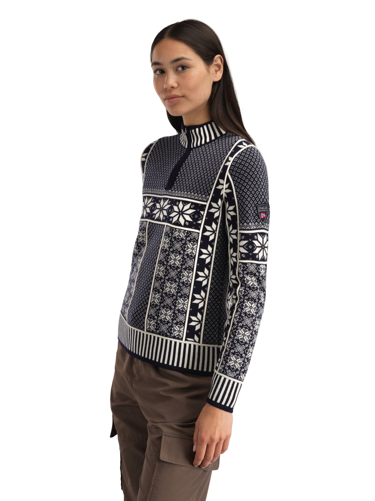 Dale Of Norway VARDÅSEN Damen – Marine - Offwhite – Studio – 96361_C00_VARDASEN_FEM_SWEATER-582