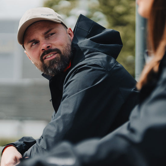Bergans M URBAN 2L SHELL COAT - Mäntel & Parkas bei PeakStyle
