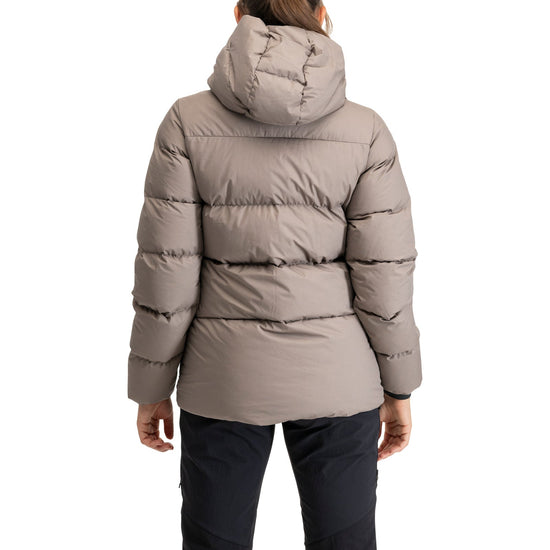 Bergans W LAVA WARM DOWN JACKET W/HOOD - Daunenjacken bei PeakStyle