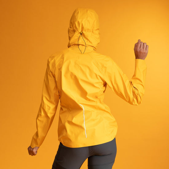 Bergans W Y LIGHTLINE AIR 3L SHELL JACKET - Jacken bei PeakStyle