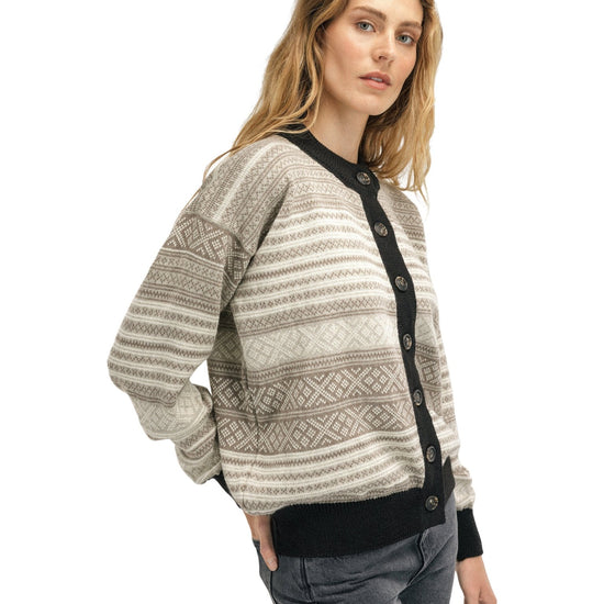 Dale Of Norway W SKARPØY FEMININE CARDIGAN - Jacken bei PeakStyle