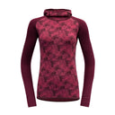 Devold W KVITEGGA MERINO 230 HOODIE - Beetroot XS Unterwäsche - PeakStyle