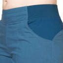 Mountain Equipment W ANVIL SHORT - Indian Teal XS - 8 Hosen - PeakStyle