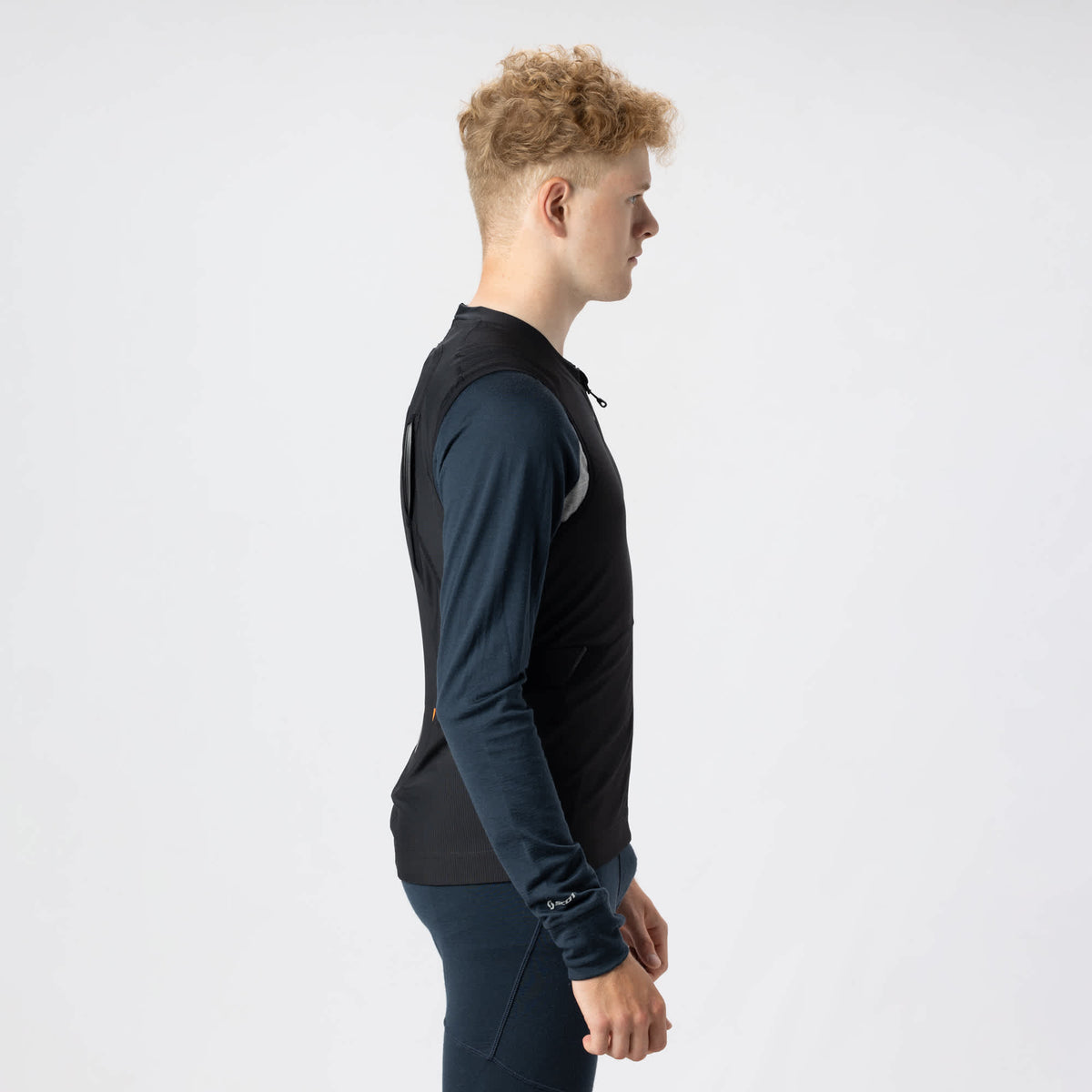 SCOTT Airflow Free Protektorweste Herren im Einsatz 3