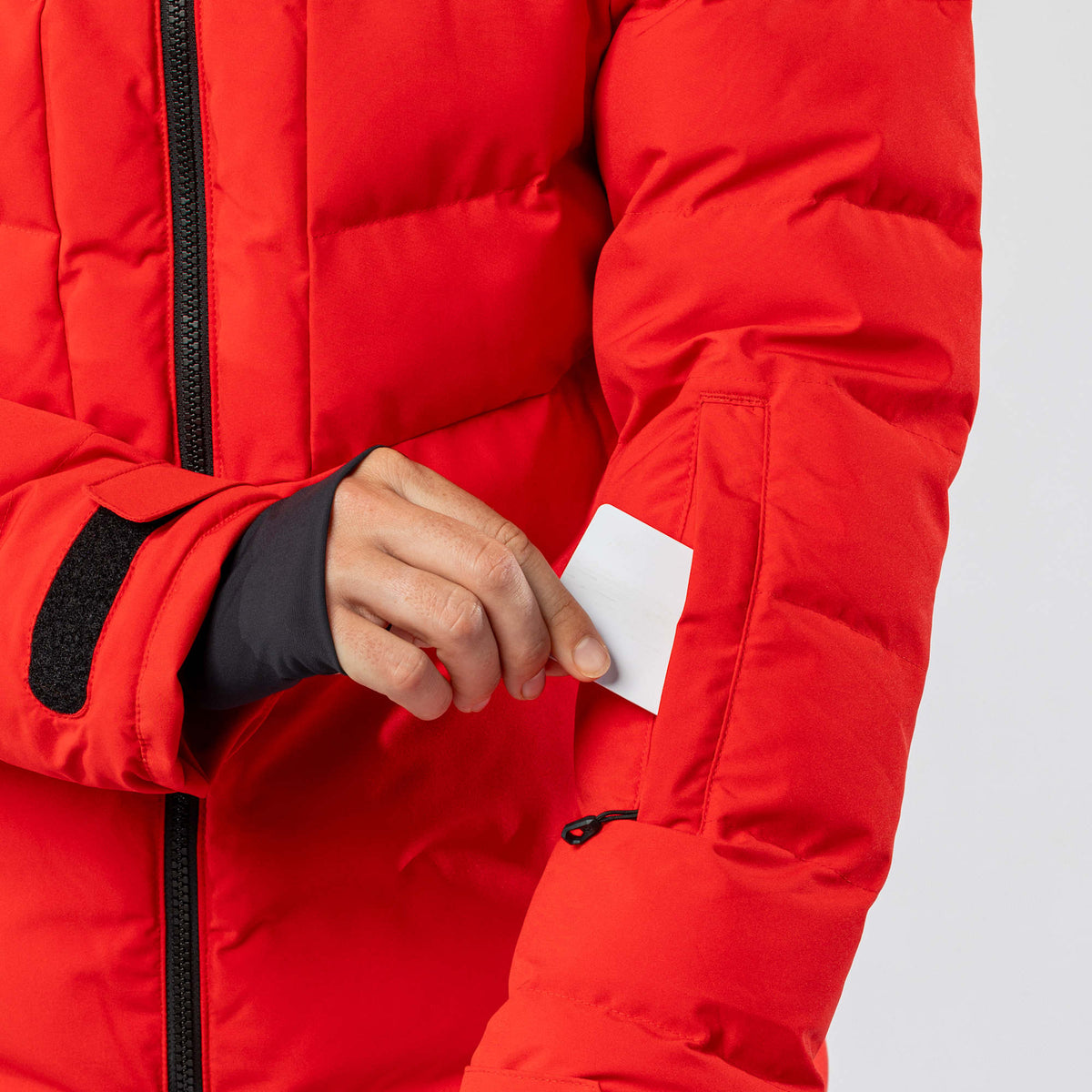 SCOTT Ultimate Warm Wintersportjacke Damen Cocoa Red Detail- und Lifestyleansicht 7
