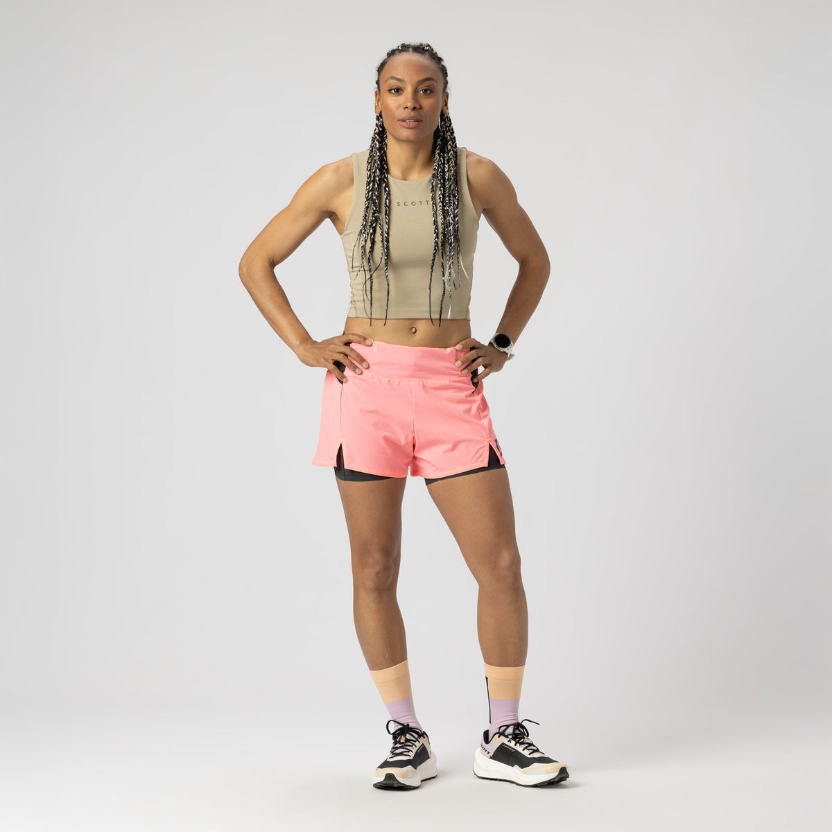 SCOTT W Endurance Tech Hybrid Frauen Shorts - Shorts bei PeakStyle