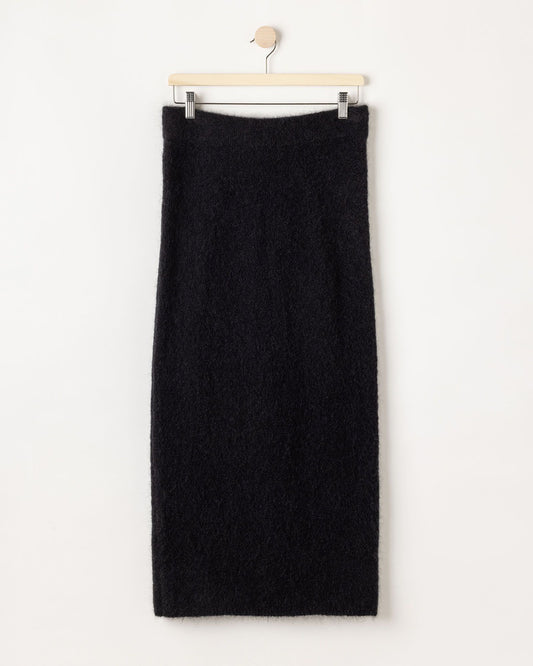 Tindra Skirt – Black – Kleiderbügelaufnahme