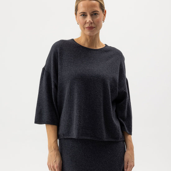 Kristina Top – Black Melange – Herstelleransicht
