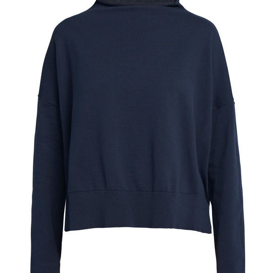 Hulda Turtle – Navy – Kleiderbügelaufnahme